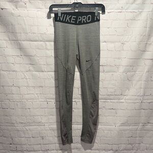 Nike Pro Dri Fit Grey Seam Leg Detail Leggings Woman’s Size small